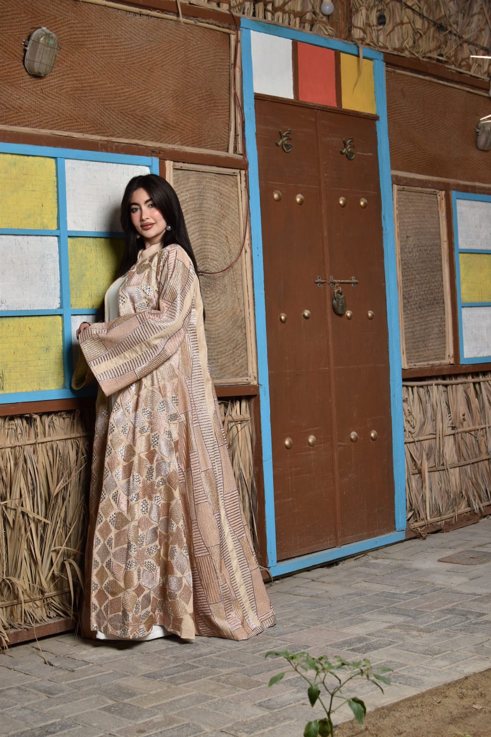 Sondos - Beige - Image 4