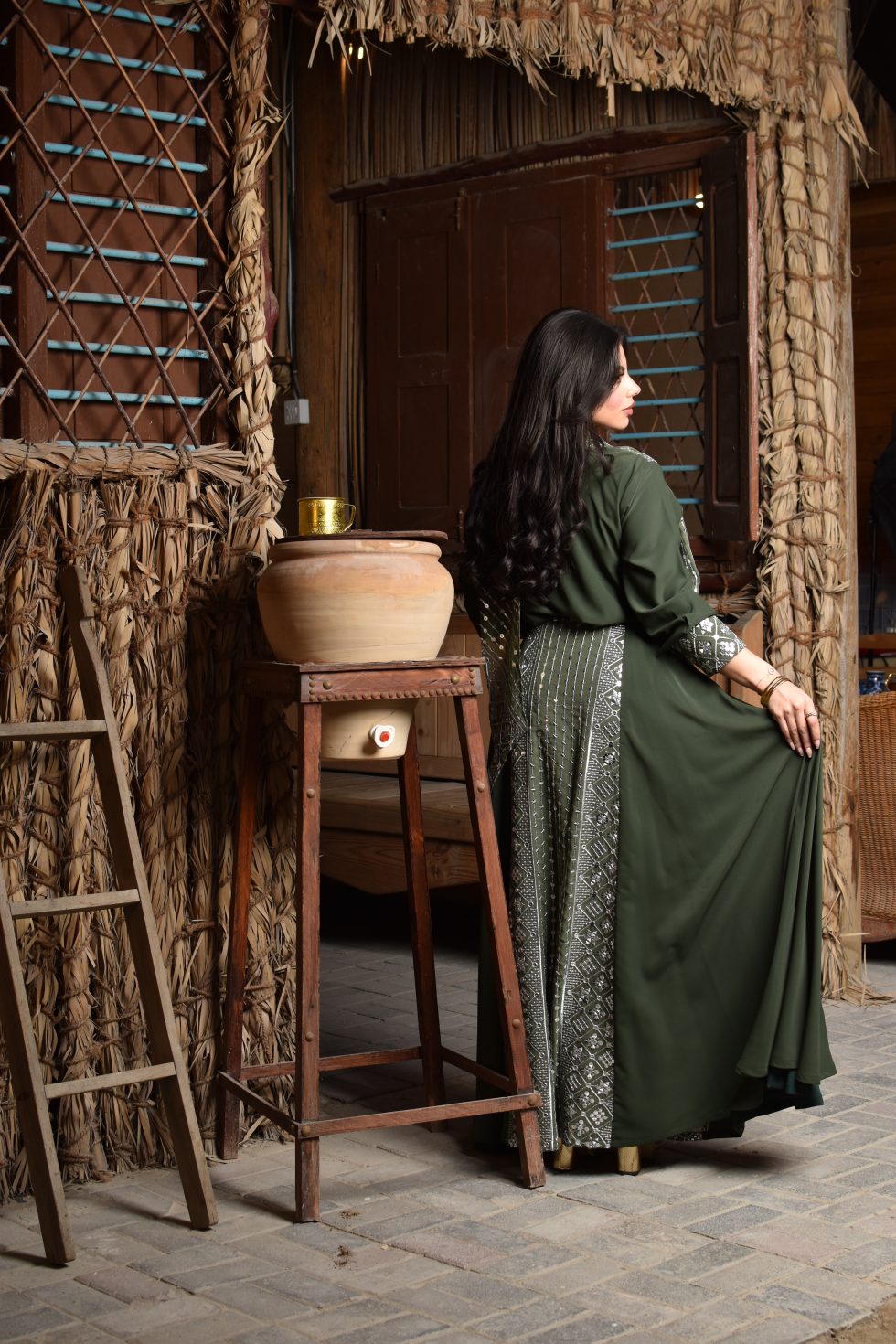 Signature - Green - Image 3