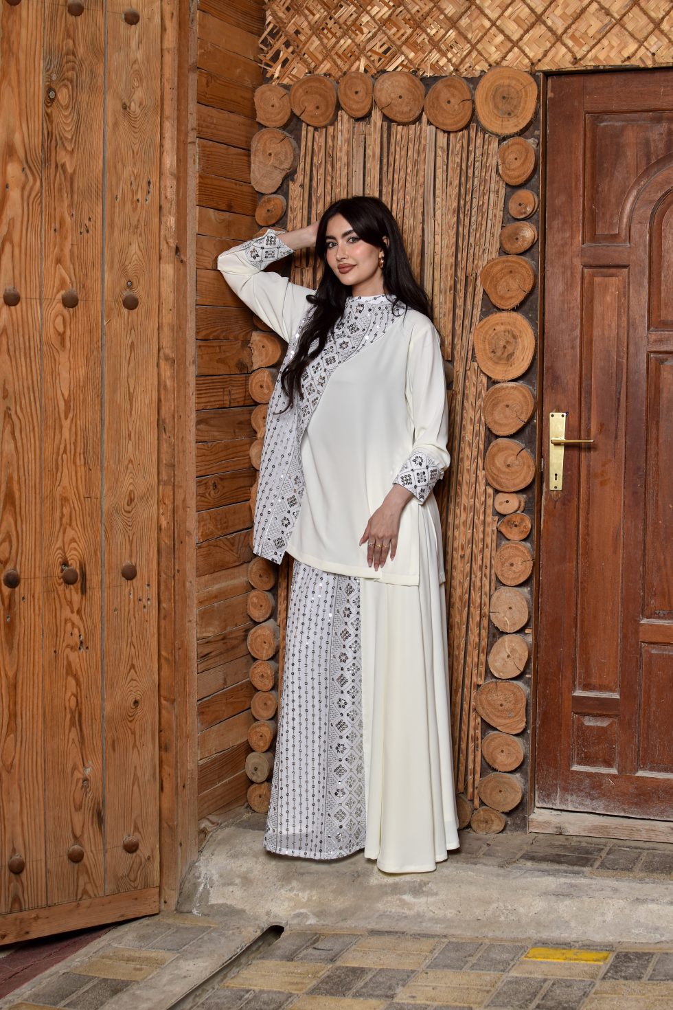 Signature - White - Image 2